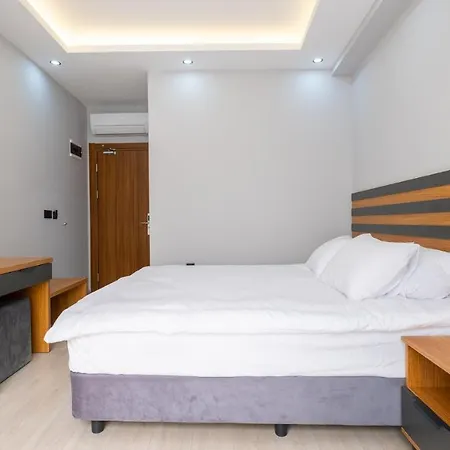 Cabana Boutique Hotel&Cafe