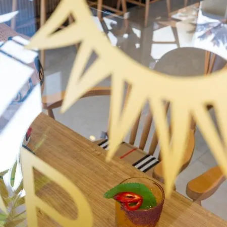 Cabana Boutique Hotel&Cafe