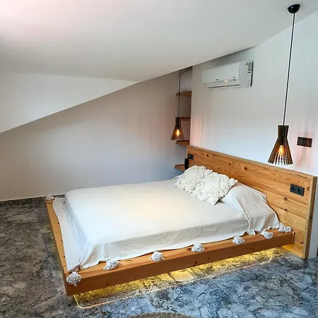 Cabana Boutique Hotel&Cafe Hotel