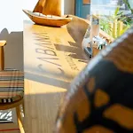 Life Hotel 3*